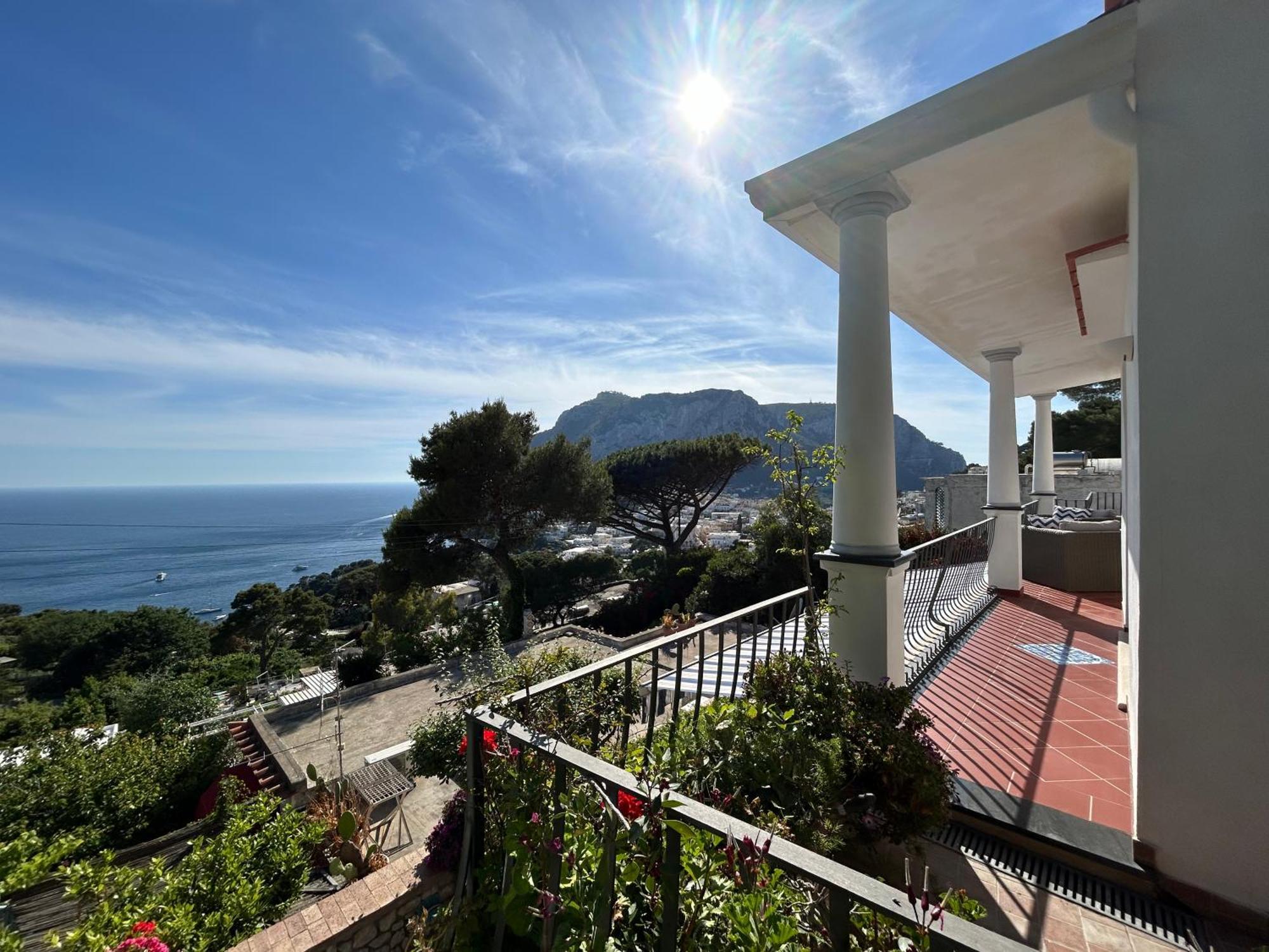 Marvelous Sea View Villa Capri Bagian luar foto